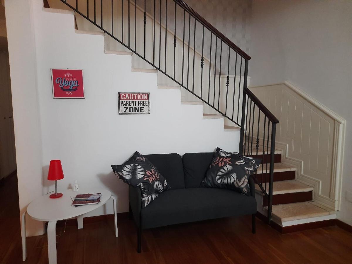 La Casa Del Largo Del Rosso Lägenhet Pozzuoli Exteriör bild